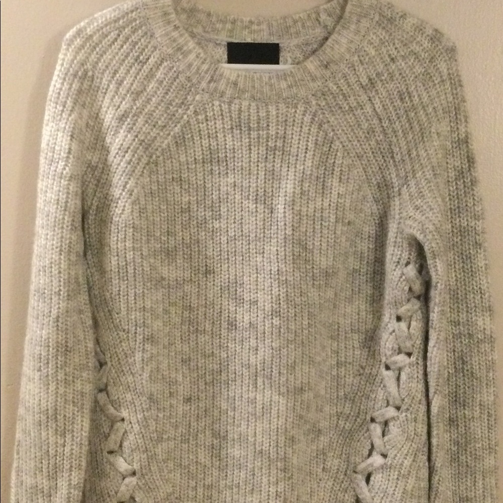 NWOT-CYNTHIA ROWLEY knitted sweater (XS) - Picture 2 of 4
